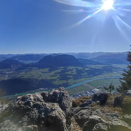 مزرعة للإقامة Schneiderhof *